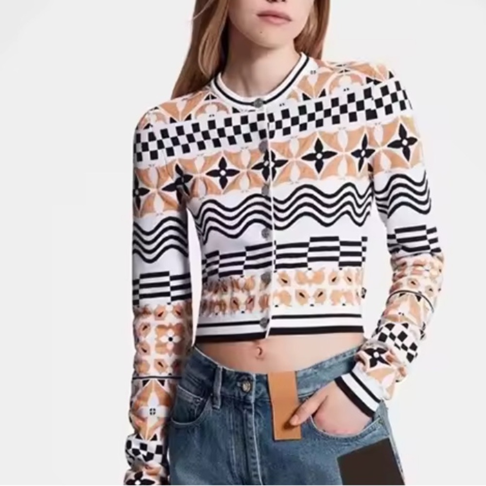Cecelia Geometric Patterned Long Sleeve Top